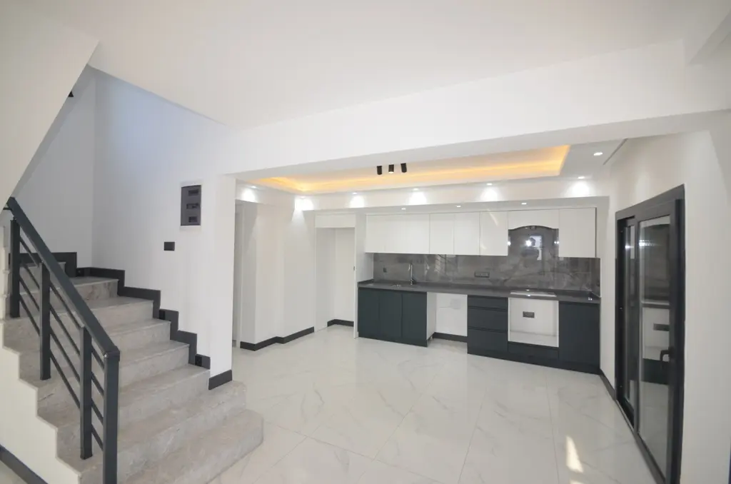 Fitted kitchen